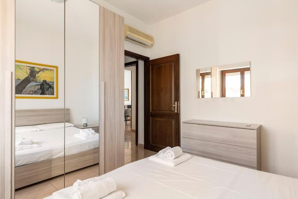 Dimoras Bellissimo Appartamento Centrocitta Olbia Exterior photo